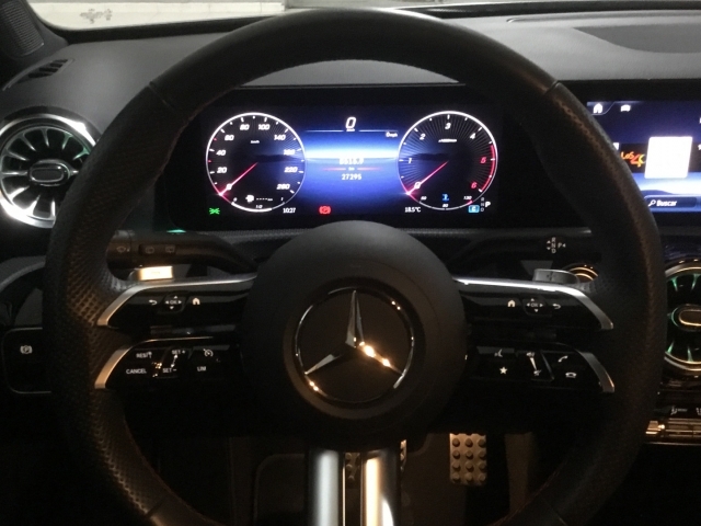 Mercedes-Benz Certified Clase A 180d AMG Line (EURO 6d) Gris Montaña